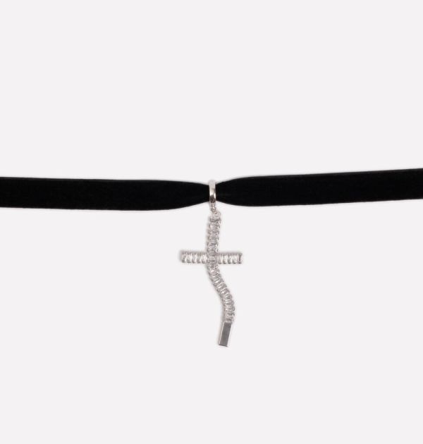 Velvet choker with “Cross” pendant